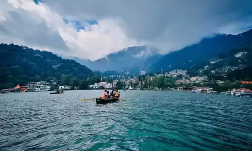 यह ठंडी जगह दिल्ली से सिर्फ 300 किमी दूर स्थित यह ठंडी जगह दिल्ली से सिर्फ 300 किमी दूर स्थित