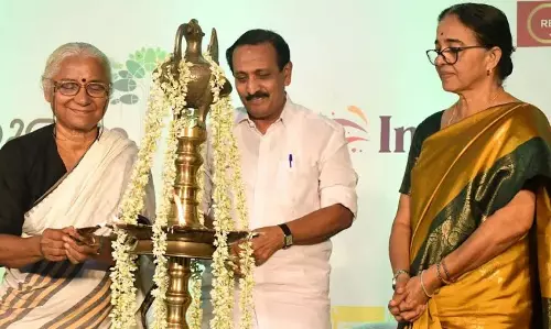 KERALA : मेधा पाटकर ने कहा कि विकास योजना की शुरुआत निवासी संघों से होनी चाहिए