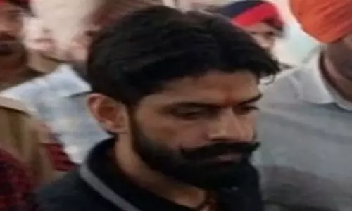SIT की रद्दीकरण रिपोर्ट पर कार्यवाही पर हाईकोर्ट ने रोक लगाई SIT की रद्दीकरण रिपोर्ट पर कार्यवाही पर हाईकोर्ट ने रोक लगाई
