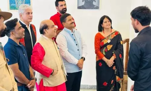 Jammu: अंतर्राष्ट्रीय कला प्रदर्शनी सह कार्यशाला का समापन Jammu: अंतर्राष्ट्रीय कला प्रदर्शनी सह कार्यशाला का समापन