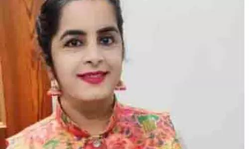 Sharad Purnima: 16 कलाओं से परिपूर्ण होता है चांद Sharad Purnima: 16 कलाओं से परिपूर्ण होता है चांद