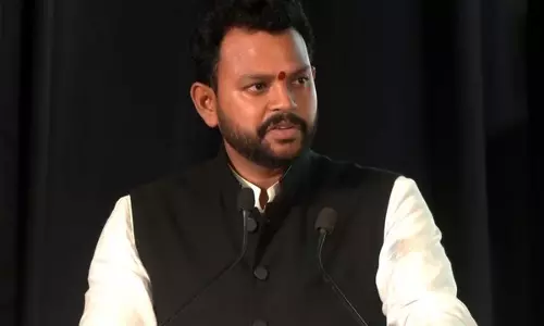New Delhi: विमानन मंत्री ने विमानों को बम से उड़ाने की धमकी की निंदा की New Delhi: विमानन मंत्री ने विमानों को बम से उड़ाने की धमकी की निंदा की