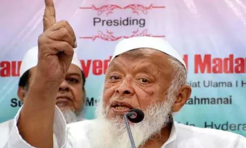 Bahraich violence: बहराइच मामले पर योगी सरकार एक्शन में, क्या बोले मौलान अरशद मदनी? Bahraich violence: बहराइच मामले पर योगी सरकार एक्शन में, क्या बोले मौलान अरशद मदनी?