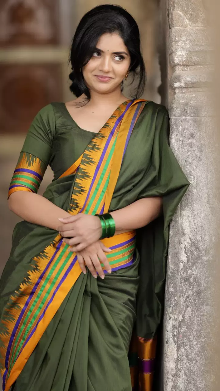 साड़ी में खूबसूरत लगी मेघा शेट्टी