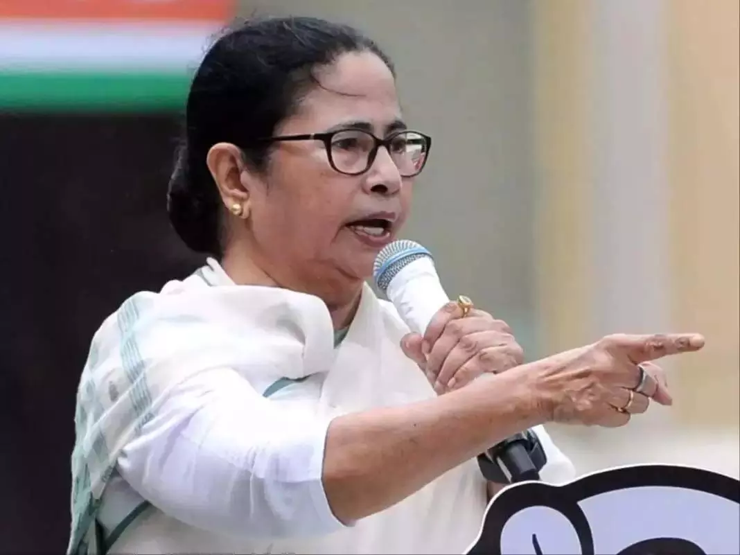 West Bengal: ममता ने दी बधाई