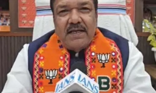 भाजपा का तेजस्वी यादव पर तंज, बाढ़ के समय भागना ठीक नहीं