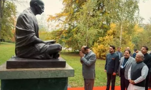 लोकसभा अध्यक्ष बिरला ने जिनेवा में विभिन्न देशों के स्पीकरों से की मुलाकात लोकसभा अध्यक्ष बिरला ने जिनेवा में विभिन्न देशों के स्पीकरों से की मुलाकात