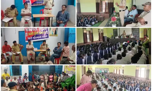 स्कूलों में पुलिस लगातार लगा रही साइबर क्राईम प्रहरी के संबंध में जागरूकता क्लास स्कूलों में पुलिस लगातार लगा रही साइबर क्राईम प्रहरी के संबंध में जागरूकता क्लास
