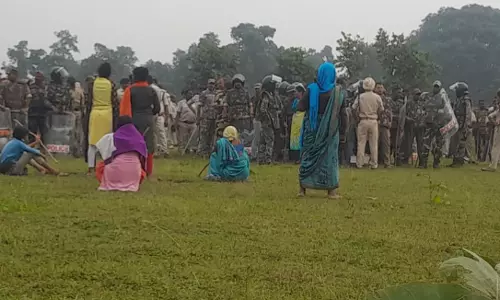 हसदेव में जमकर हंगामा, फोर्स ने ग्रामीणों को दौड़ाया