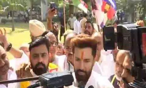 PM Modi के नेतृत्व में BJP आगामी विधानसभा चुनावों में विजयी होगी: चिराग पासवान PM Modi के नेतृत्व में BJP आगामी विधानसभा चुनावों में विजयी होगी: चिराग पासवान