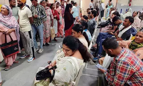 Chandigarh: रेजिडेंट डॉक्टरों ने आज तक के लिए अपना विरोध प्रदर्शन स्थगित कर दिया
