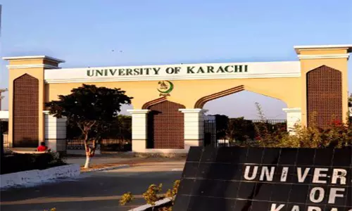 बढ़ती फीस और खराब सुविधाओं के खिलाफ Karachi विश्वविद्यालय के छात्रों का विरोध प्रदर्शन 7वें दिन जारी बढ़ती फीस और खराब सुविधाओं के खिलाफ Karachi विश्वविद्यालय के छात्रों का विरोध प्रदर्शन 7वें दिन जारी