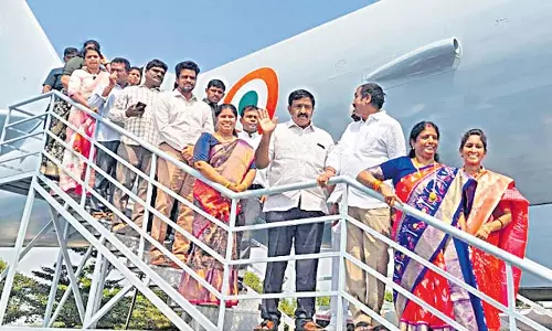 आध्यात्मिकता, प्राकृतिक सौंदर्य: Godavari जिलों को दिए गए सामान्य नाम