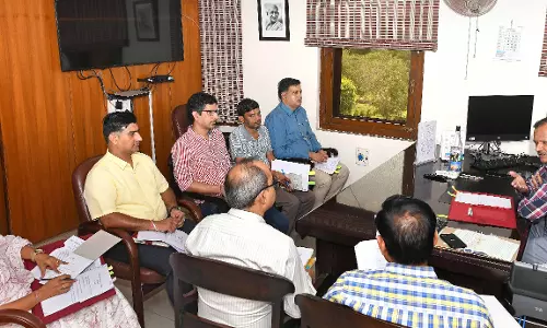 Jaipur: मुख्य निर्वाचन अधिकारी ने मोबाइल कंपनियों के प्रतिनिधियों को निर्देश दिए Jaipur: मुख्य निर्वाचन अधिकारी ने मोबाइल कंपनियों के प्रतिनिधियों को निर्देश दिए