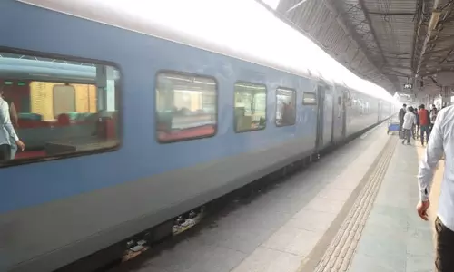 रेलवे ने November से अग्रिम आरक्षण अवधि घटाकर 60 दिन की