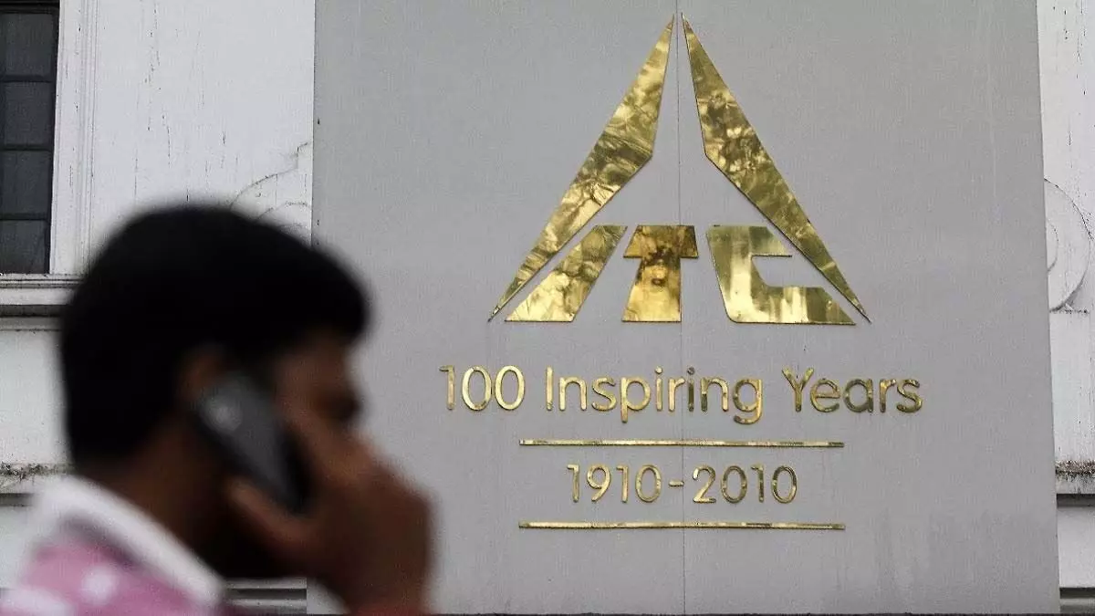 ITC शेयर में -0.77% की गिरावट