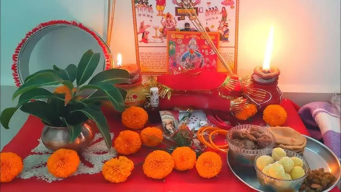 Karva Chauth पर पूजा चौकी में क्या रखना चाहिए