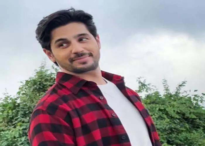 Sidharth Malhotra ​​ने दिखाई नजरिए की ताकत