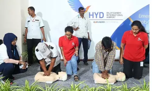 पर्यटन और विरासत को बढ़ावा देने के लिए कैब और ऑटो में QR codes लगाए जाएंगे