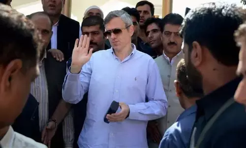 J&K: उमर ने पहली कैबिनेट बैठक की अध्यक्षता की
