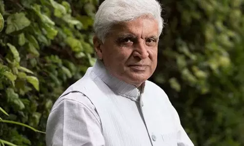 जावेद अख्तर ने बढ़ते हुए खर्च पर चिंता जताई