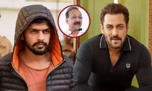 लॉरेंस बिश्नोई गैंग के शूटर का VIDEO, बाबा सिद्दीकी को लेकर दिया चौंकाने वाला बयान लॉरेंस बिश्नोई गैंग के शूटर का VIDEO, बाबा सिद्दीकी को लेकर दिया चौंकाने वाला बयान
