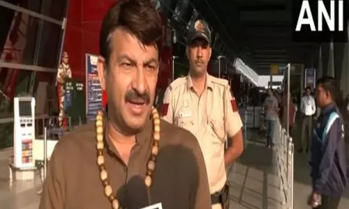 BJP Manoj Tiwari ने कहा-आप सरकार का प्रदूषण कम करने का कोई इरादा नहीं है