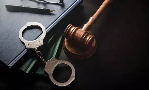 Hyderabad के व्यापारी को बलात्कार और धोखाधड़ी के लिए 20 साल की सजा Hyderabad के व्यापारी को बलात्कार और धोखाधड़ी के लिए 20 साल की सजा