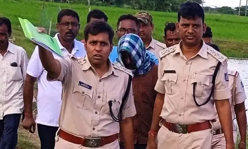 पत्नी और सास की हत्या के आरोप में व्यक्ति गिरफ्तार