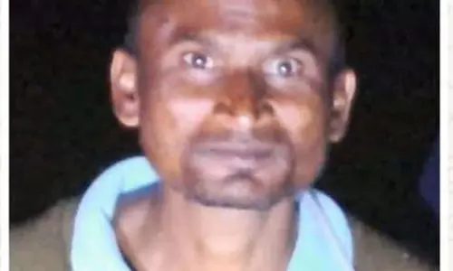 ऑपरेशन के दौरान जंबो स्क्वाड के कर्मचारियों की कुचलकर हत्या