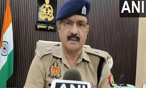 Moradabad SP ने यूपी उपचुनाव के लिए 3-स्तरीय सुरक्षा व्यवस्था पर प्रकाश डाला Moradabad SP ने यूपी उपचुनाव के लिए 3-स्तरीय सुरक्षा व्यवस्था पर प्रकाश डाला