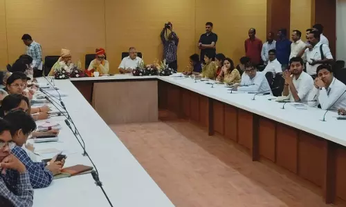 Jaipur: नगरीय विकास एवं स्वायत्त शासन मंत्री ने की जोधपुर के समग्र विकास कार्यों की समीक्षा