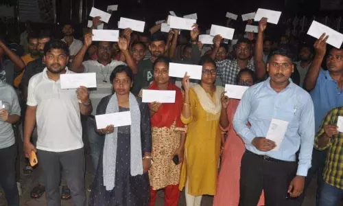 छात्र संगठन ने राष्ट्रपति से परीक्षाएं रद्द करने का आग्रह किया छात्र संगठन ने राष्ट्रपति से परीक्षाएं रद्द करने का आग्रह किया