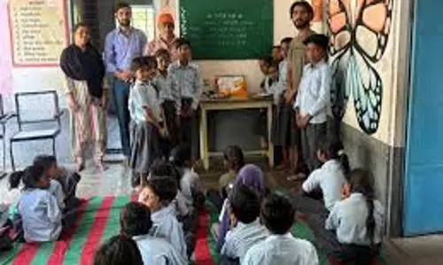 Ghaziabad: क्रांतिकारी दुर्गा भाभी की जयंती व पुण्यतिथि में कार्यक्रम आयोजित हुआ Ghaziabad: क्रांतिकारी दुर्गा भाभी की जयंती व पुण्यतिथि में कार्यक्रम आयोजित हुआ