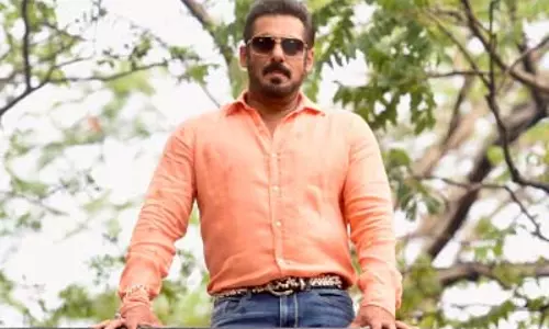 सलमान खान को माफिया गैंग से 5 करोड़ की फिरौती और जान से मारने की धमकी मिली सलमान खान को माफिया गैंग से 5 करोड़ की फिरौती और जान से मारने की धमकी मिली