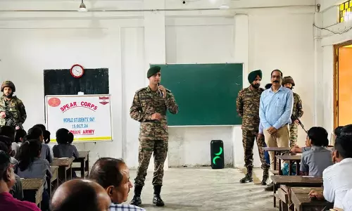 Assam : तिनसुकिया के स्कूलों में शिक्षा और राष्ट्र निर्माण पर व्याख्यान आयोजित
