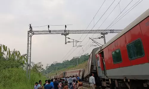 Assam : अगरतला-लोकमान्य तिलक एक्सप्रेस के 8 डिब्बे डिबालोंग स्टेशन पर पटरी से उतरे Assam : अगरतला-लोकमान्य तिलक एक्सप्रेस के 8 डिब्बे डिबालोंग स्टेशन पर पटरी से उतरे