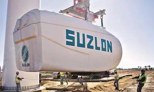 Suzlon शेयर में -0.42% की गिरावट