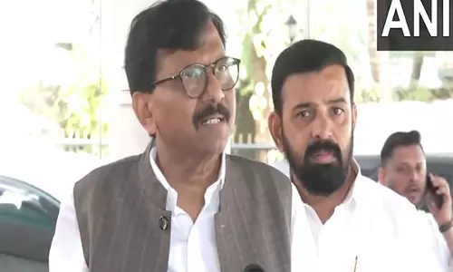 कांग्रेस सहयोगी है लेकिन...: Sanjay Raut ने भारतीय ब्लॉक में सीट बंटवारे की चुनौतियों पर कहा