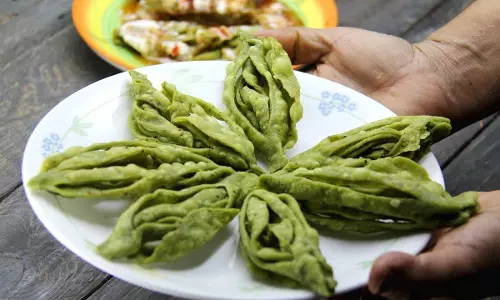 पालक नमक तुरंत बनाइये चाय के साथ इसका स्वाद बहुत अच्छा लगता