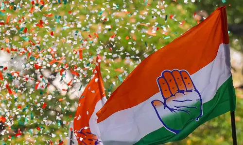 कांग्रेस में रायपुर दक्षिण विस उपचुनाव के लिए पैराशूट प्रत्याशी का विरोध शुरू कांग्रेस में रायपुर दक्षिण विस उपचुनाव के लिए पैराशूट प्रत्याशी का विरोध शुरू