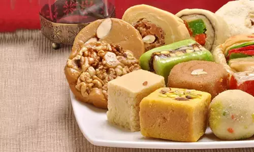 अगर आप घर पर मिठाई बनाते  5 उपयोगी टिप्स जानते होंगे