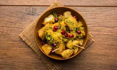 तले आलू की चाट कैसे बनाए