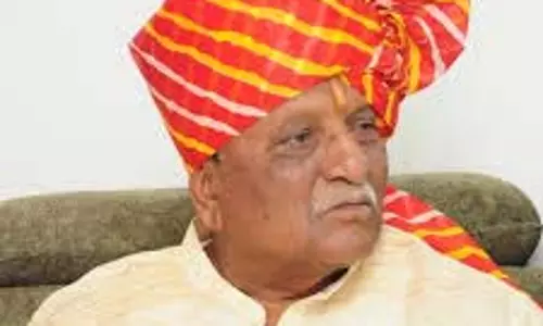 अजित पवार की परेशानियों से तंग आकर मैं BJP छोड़ रहा हूं: लक्ष्मण ढोबले
