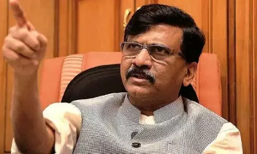 महाराष्ट्र में कांग्रेस नेता निर्णय लेने में सक्षम नहीं हैं: Sanjay Raut महाराष्ट्र में कांग्रेस नेता निर्णय लेने में सक्षम नहीं हैं: Sanjay Raut