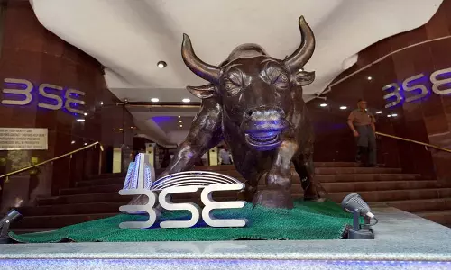 Bank शेयरों में खरीदारी से 3 दिन की गिरावट के बाद सेंसेक्स, निफ्टी में उछाल
