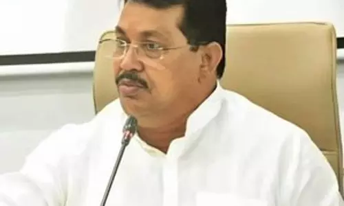 MVA ने मतदाता सूचियों में भारी हेराफेरी का आरोप लगाया, ईसीआई, राज्य सीईओ से शिकायत की MVA ने मतदाता सूचियों में भारी हेराफेरी का आरोप लगाया, ईसीआई, राज्य सीईओ से शिकायत की
