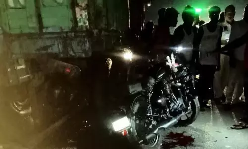 Assam : पथरकंडी में सड़क दुर्घटना में 2 असम पुलिस कर्मियों की मौत Assam : पथरकंडी में सड़क दुर्घटना में 2 असम पुलिस कर्मियों की मौत