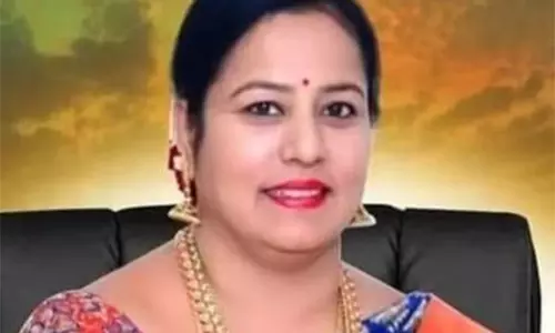 सुप्रीम कोर्ट ने Bhavani Revanna को दी गई अग्रिम जमानत में हस्तक्षेप करने से इनकार कर दिया सुप्रीम कोर्ट ने Bhavani Revanna को दी गई अग्रिम जमानत में हस्तक्षेप करने से इनकार कर दिया