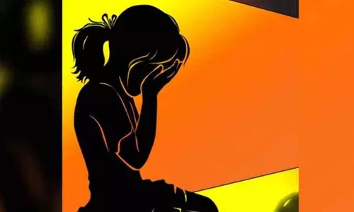Hyderabad: महिला ने बेटी पर देह व्यापार के लिए दबाव डाला, मामला दर्ज Hyderabad: महिला ने बेटी पर देह व्यापार के लिए दबाव डाला, मामला दर्ज